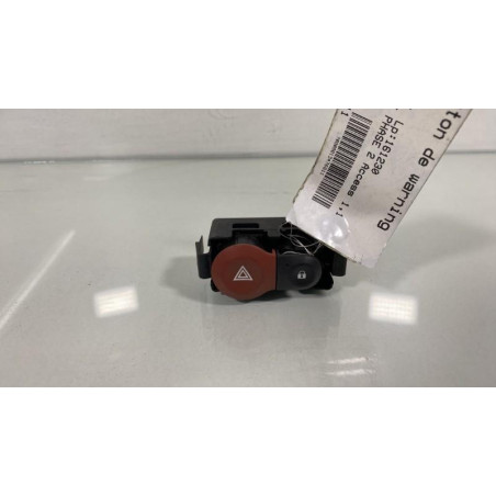 Bouton de warning RENAULT CLIO 3 Photo n°1