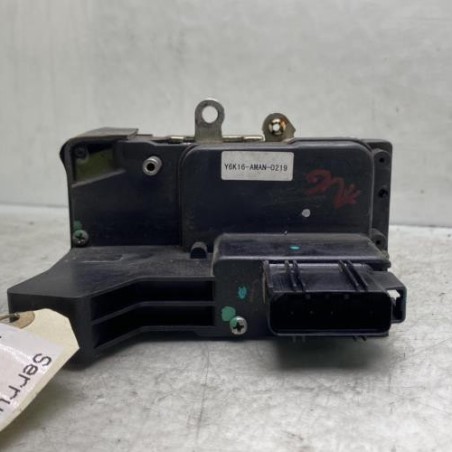Serrure avant gauche FORD FIESTA 5
