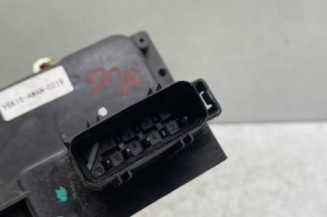 Serrure avant gauche FORD FIESTA 5