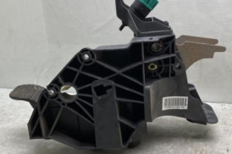 Pedale de frein RENAULT TRAFIC 3