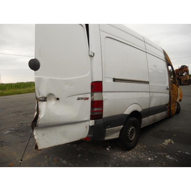 Eclairage de plaque MERCEDES SPRINTER 2 Photo n°6