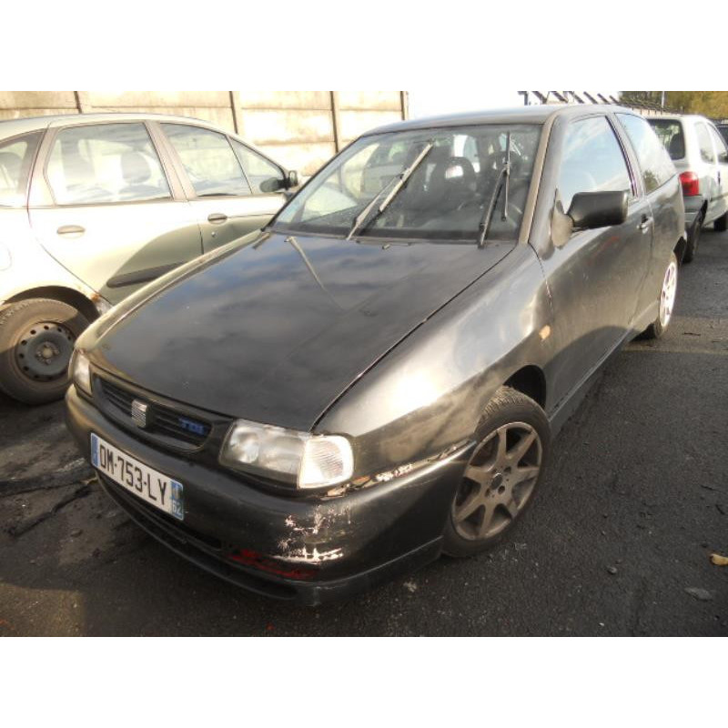 Eclairage de plaque SEAT IBIZA 2 Photo n°4