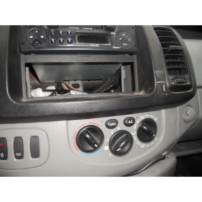 Capot RENAULT TRAFIC 2 Photo n°6