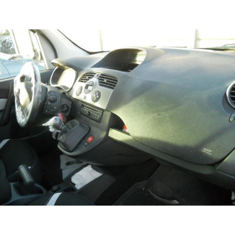 Capot RENAULT KANGOO 2 Photo n°8