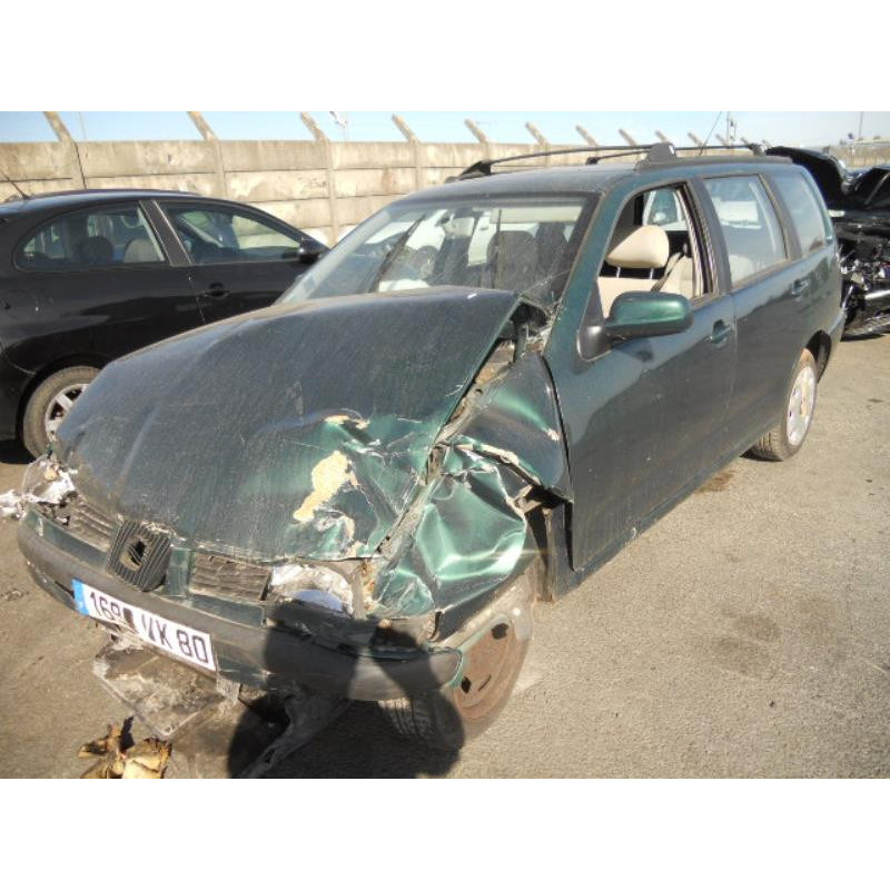 Feu arriere principal droit (feux) SEAT CORDOBA 1 Photo n°4