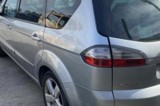 Moteur essuie glace avant droit FORD S-MAX 1