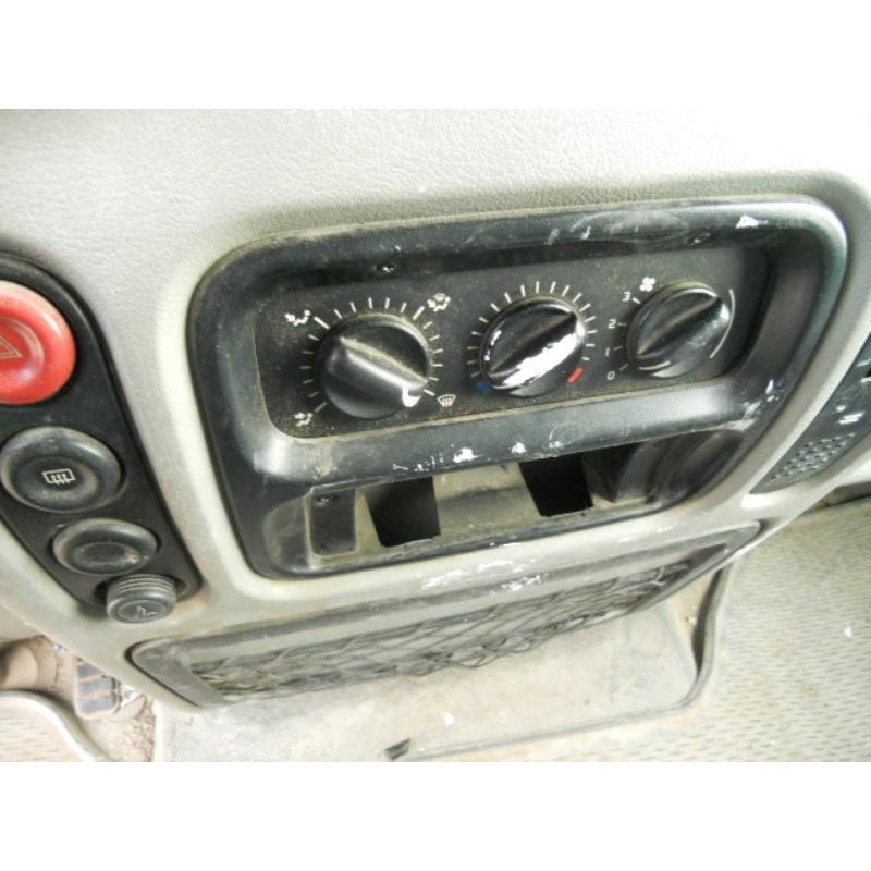 Porte avant droit NISSAN INTERSTAR 1 Photo n°14