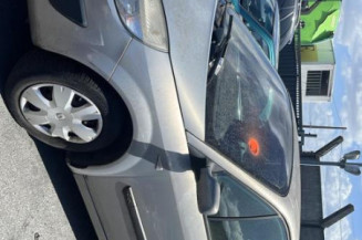 Calculateur moteur RENAULT SCENIC 2