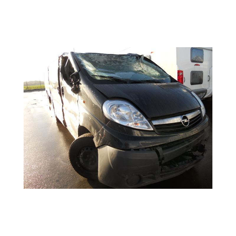 Face avant OPEL VIVARO 1 Photo n°3