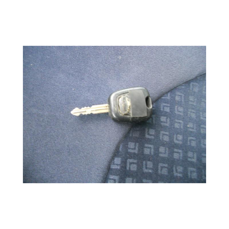 Aile avant gauche CITROEN XSARA PICASSO Photo n°12