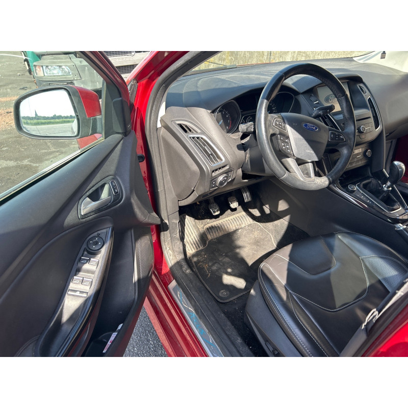 FORD FOCUS 3 PHASE 2 1.5i - 16V TURBO Photo n°14