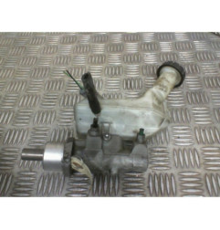 Maitre cylindre (freinage) RENAULT CLIO 3 Photo n°1