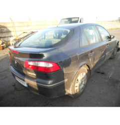 Aile avant droit RENAULT LAGUNA 2