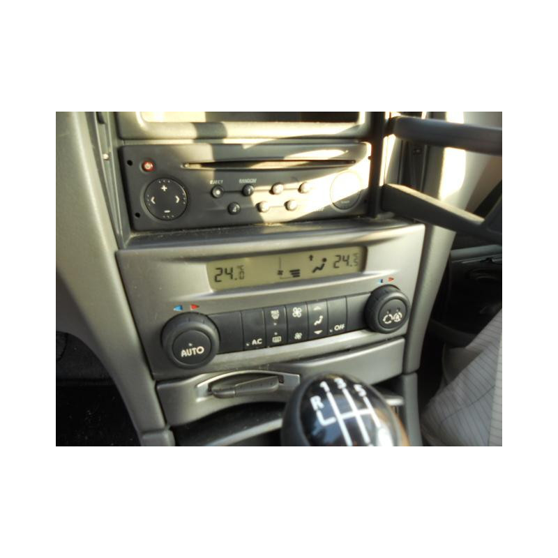 Aile avant droit RENAULT LAGUNA 2 Photo n°9