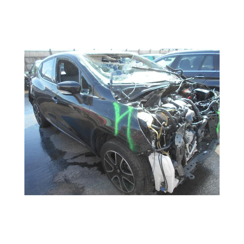 Becquet RENAULT CLIO 4 Photo n°6