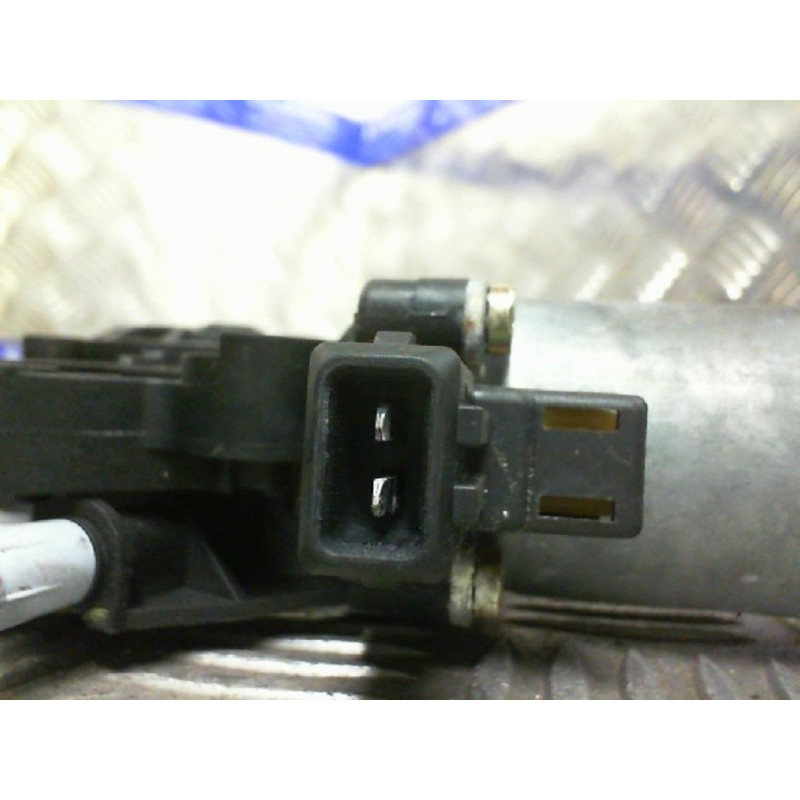 Leve vitre electrique avant gauche RENAULT ESPACE 3 Photo n°2