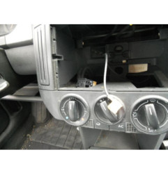 Bras essuie glace avant droit VOLKSWAGEN POLO 4