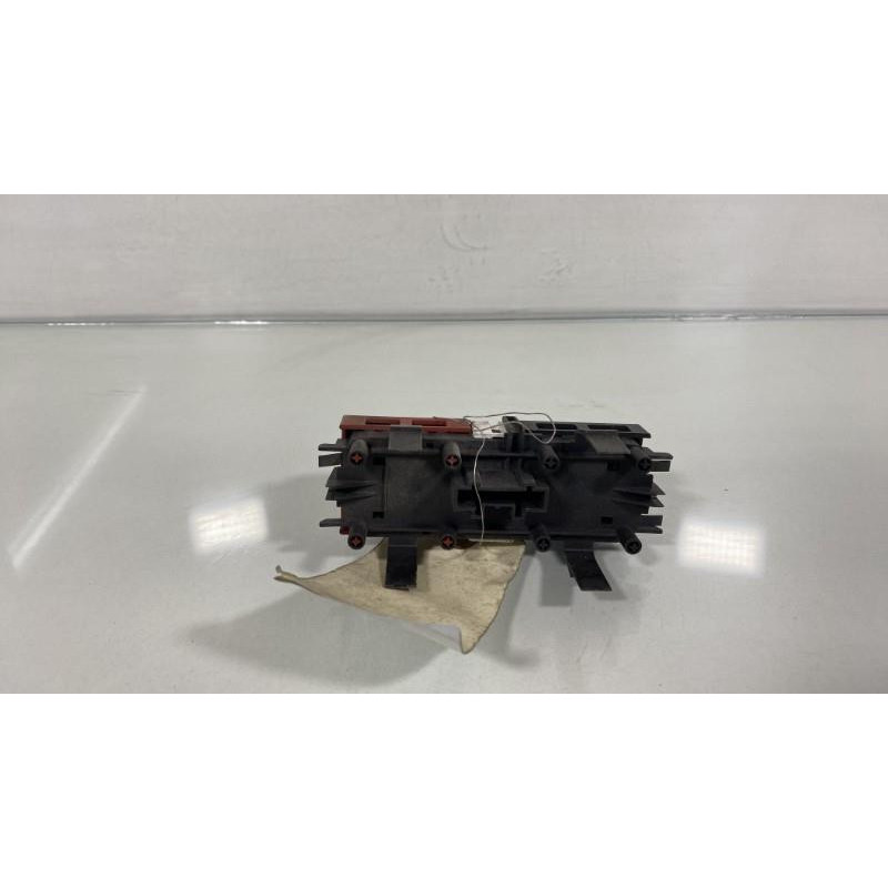 Bouton de warning RENAULT MEGANE 2 Photo n°3