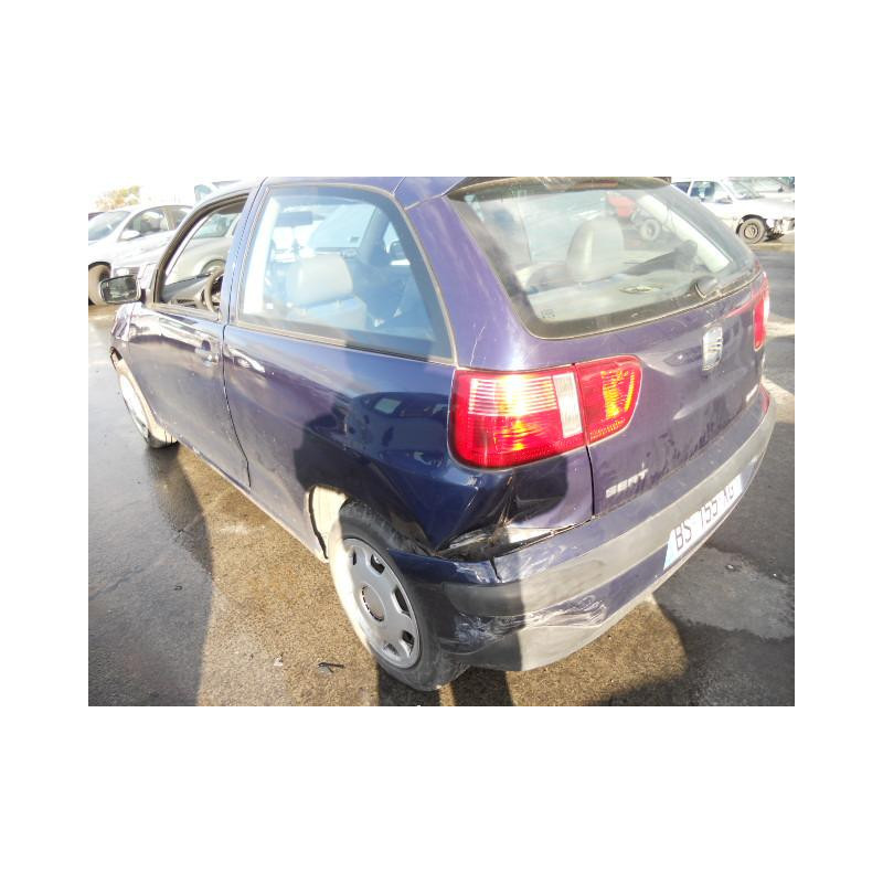 Bouton de coffre SEAT IBIZA 2 Photo n°7
