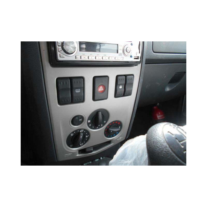 Bloc ABS (freins anti-blocage) DACIA LOGAN MCV 1 Photo n°8