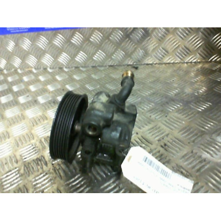Pompe de direction FORD FIESTA 4 Photo n°1