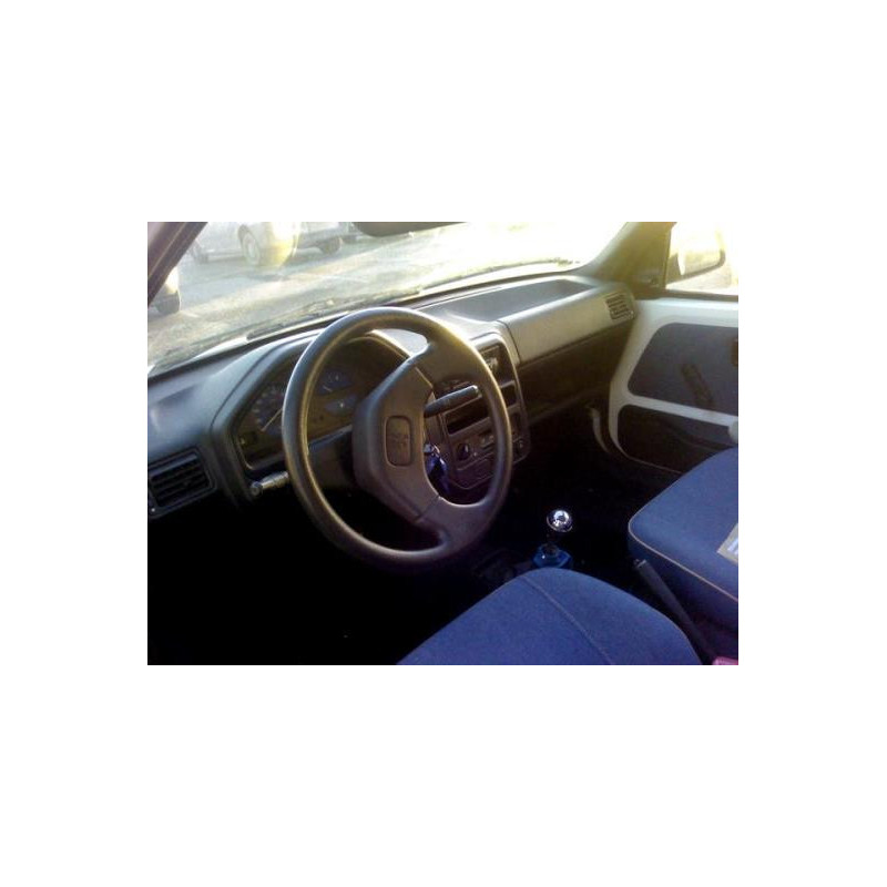 Cremaillere assistee PEUGEOT 106 Photo n°6