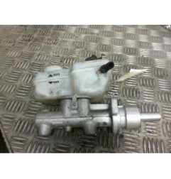 Maitre cylindre (freinage) VOLKSWAGEN FOX Photo n°1