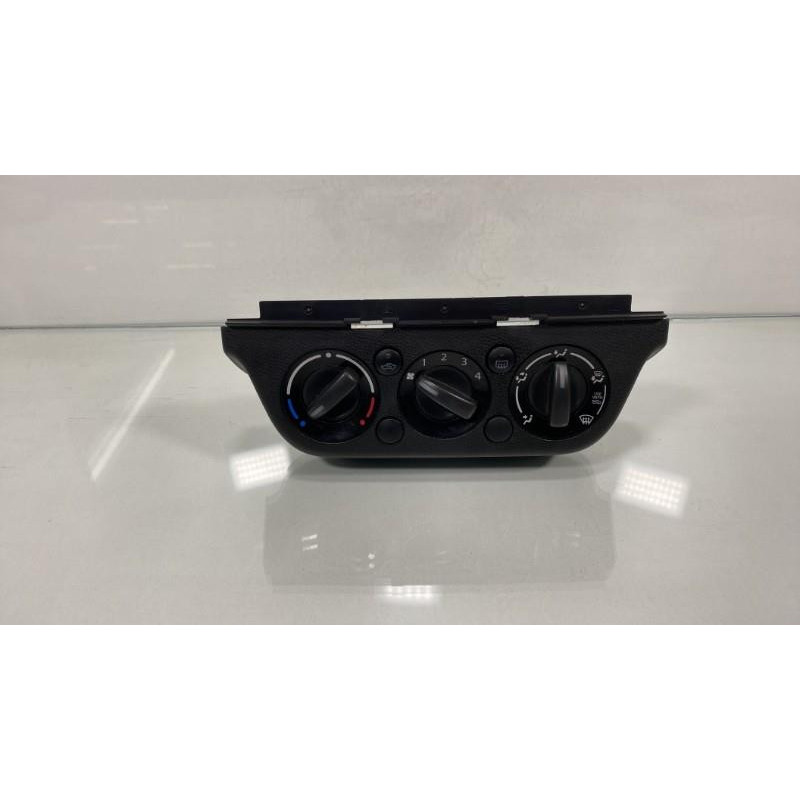 Commande chauffage SUZUKI SWIFT 3 Photo n°1