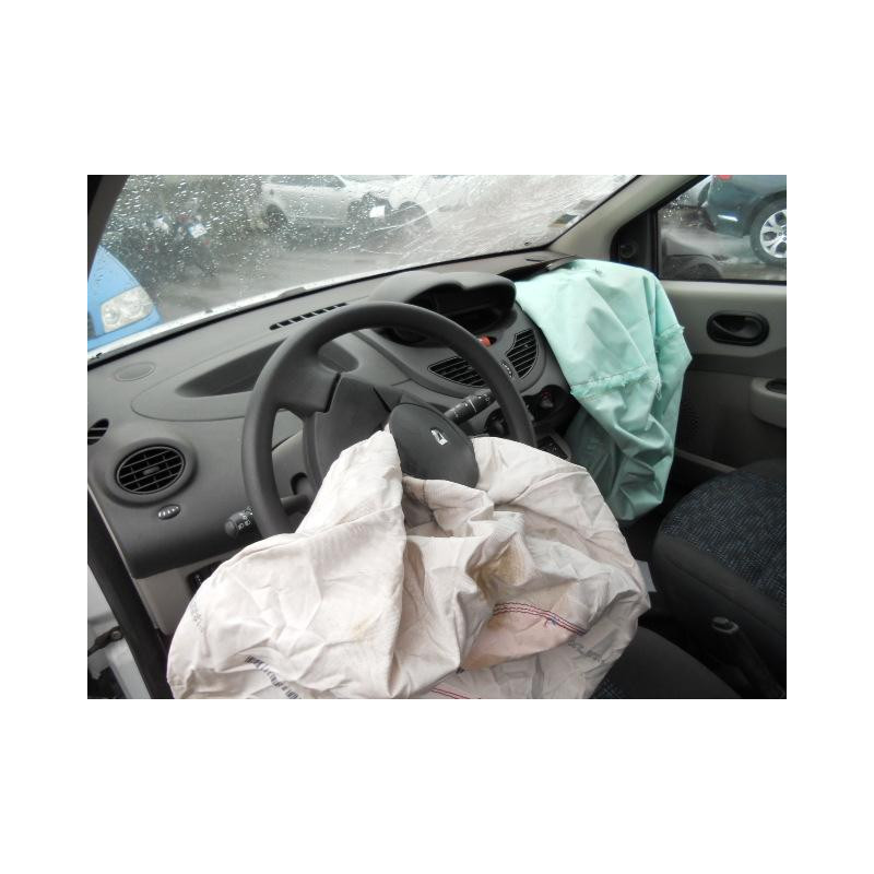 Maitre cylindre (freinage) RENAULT TWINGO 2 Photo n°10