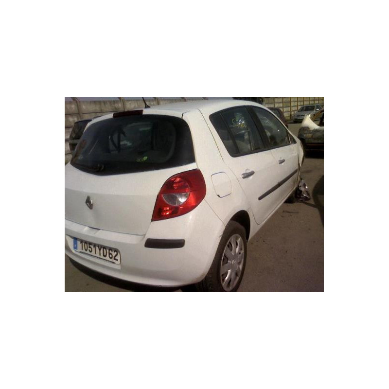 Maitre cylindre (freinage) RENAULT CLIO 3 Photo n°4