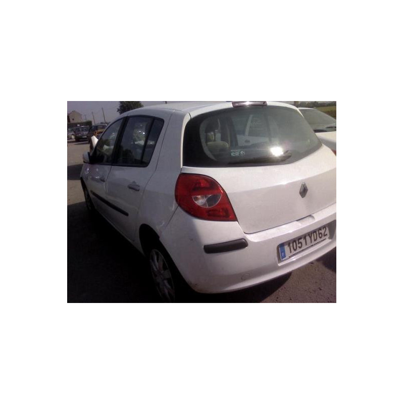 Maitre cylindre (freinage) RENAULT CLIO 3 Photo n°5