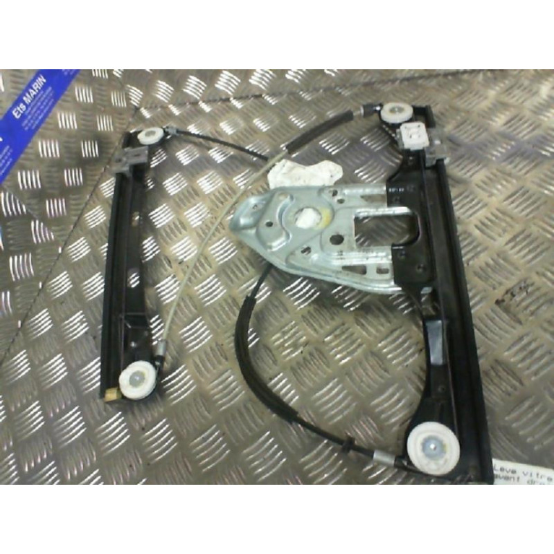 Leve vitre electrique avant droit MERCEDES CLASSE C 203 Photo n°1