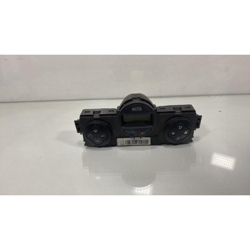 Commande chauffage RENAULT SCENIC 2 Photo n°1