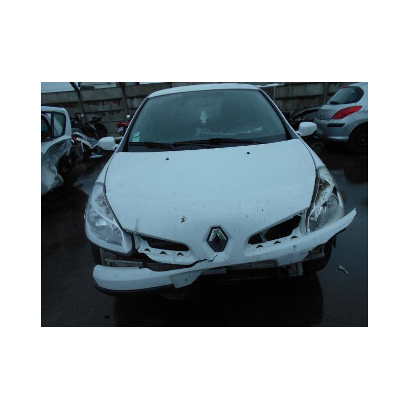 Maitre cylindre (freinage) RENAULT CLIO 3 Photo n°3