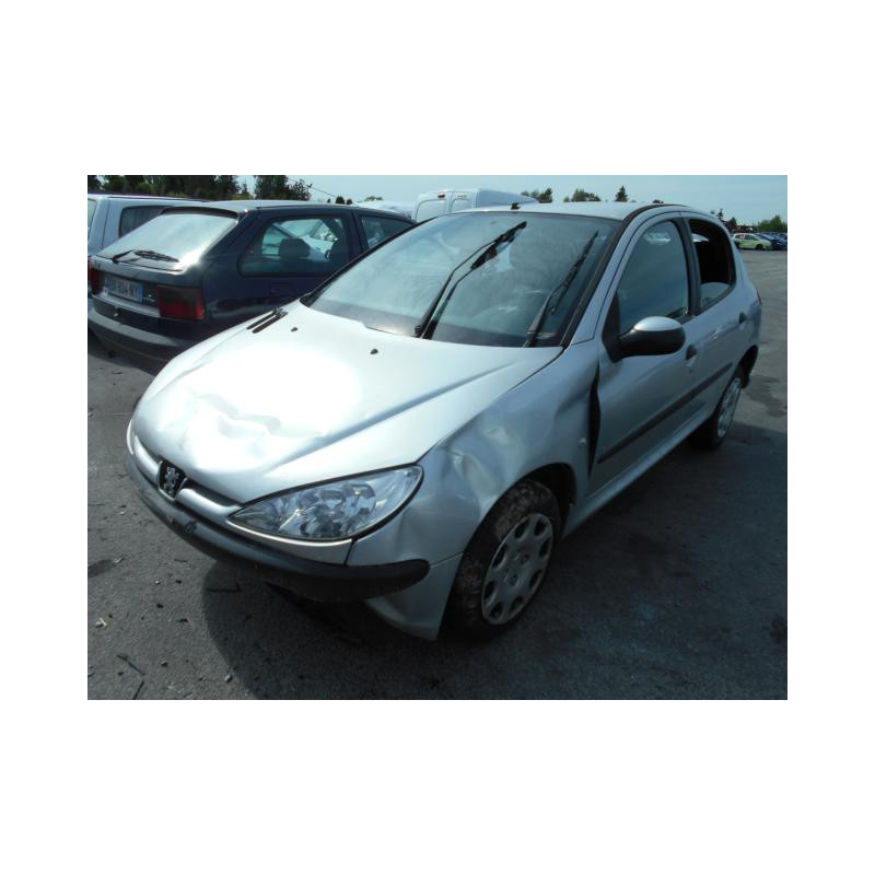 Maitre cylindre (freinage) PEUGEOT 206 Photo n°2
