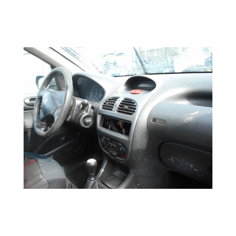 Maitre cylindre (freinage) PEUGEOT 206 Photo n°6