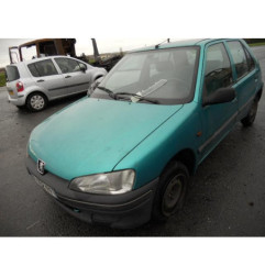 Cremaillere assistee PEUGEOT 106