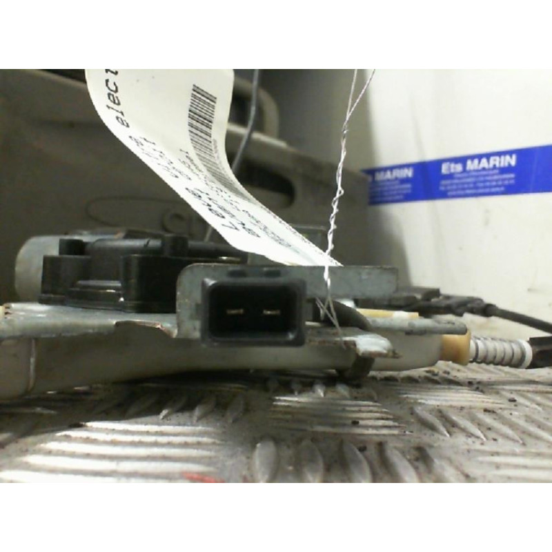 Leve vitre electrique avant droit SEAT CORDOBA 1 Photo n°2