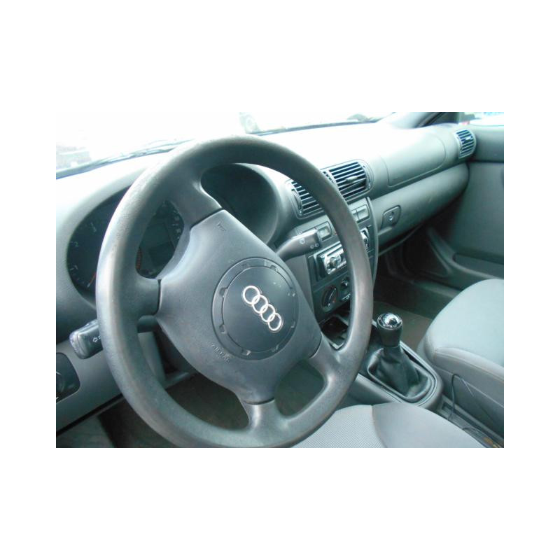 Retroviseur gauche AUDI A3 1 Photo n°9