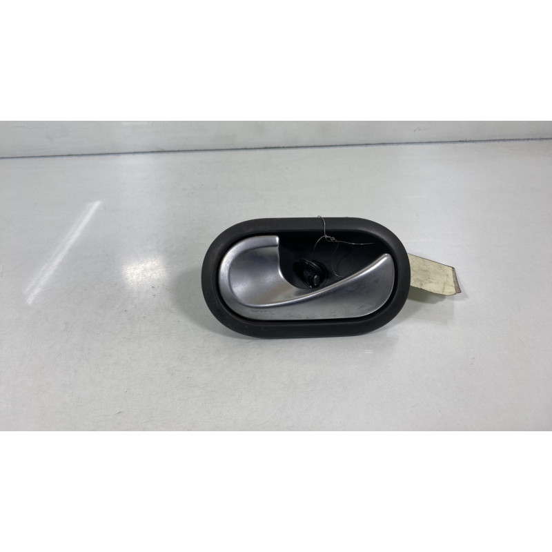 Poignee interieur avant gauche RENAULT SCENIC 2 Photo n°1