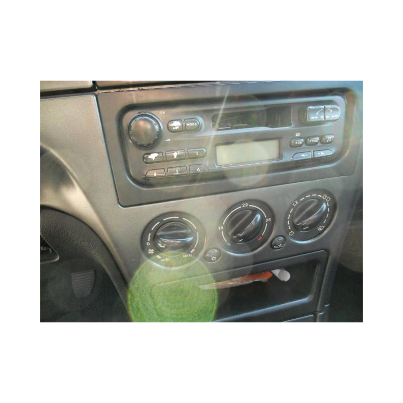 Leve vitre electrique avant gauche CITROEN XSARA Photo n°8