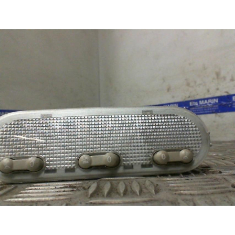 Eclairage de plafonnier RENAULT SCENIC 2 Photo n°1