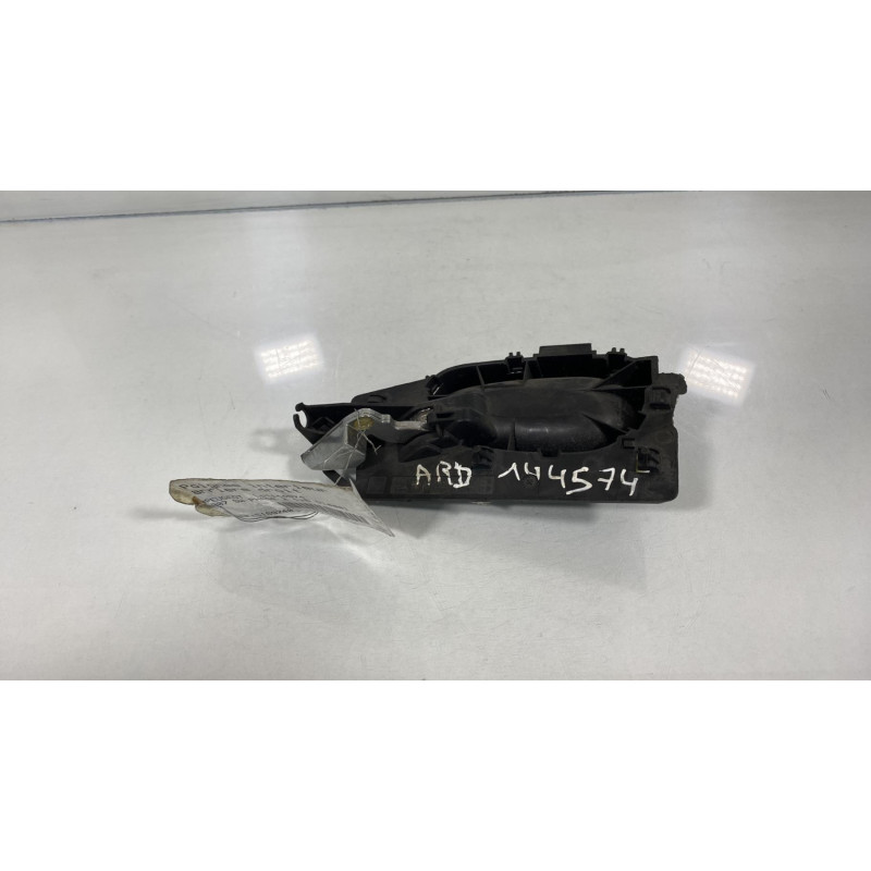 Poignee interieur arriere droit PEUGEOT 307 Photo n°3