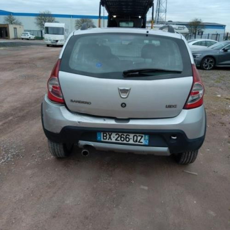 Air bag conducteur DACIA SANDERO 1 Photo n°6