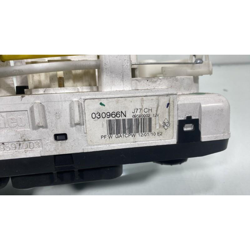 Commande chauffage RENAULT CLIO 3 Photo n°2
