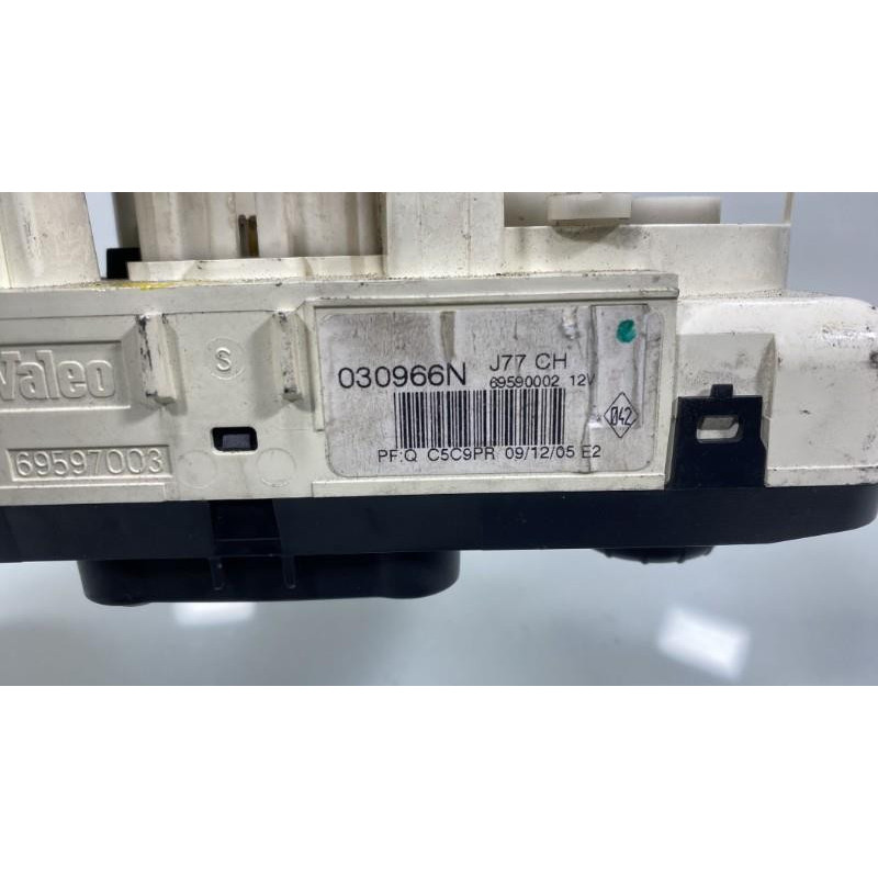 Commande chauffage RENAULT CLIO 3 Photo n°3