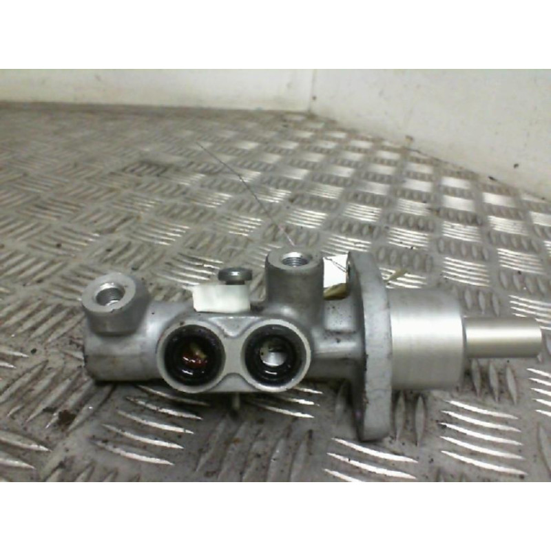 Maitre cylindre (freinage) NISSAN NOTE 1 Photo n°1