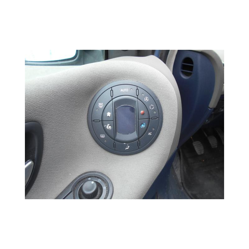 Anti brouillard arriere droit RENAULT ESPACE 4 Photo n°10