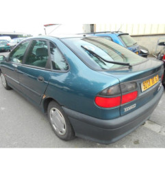 Cremaillere assistee RENAULT LAGUNA 1