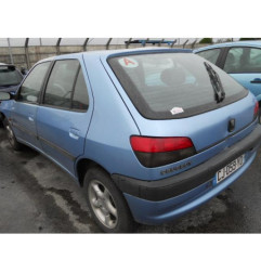 Bras essuie glace avant droit PEUGEOT 306